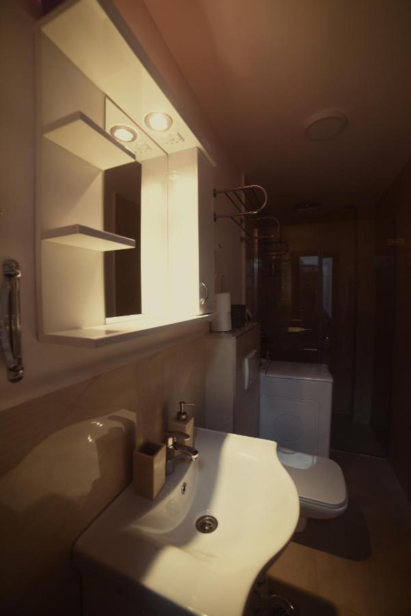 "Mini Hotel Vienna" Apartments Vrnjacka Banja Exterior photo
