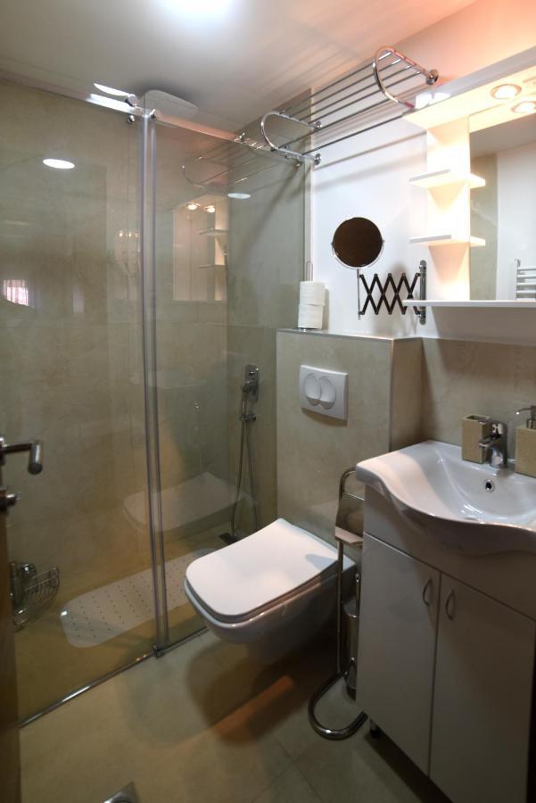 "Mini Hotel Vienna" Apartments Vrnjacka Banja Exterior photo